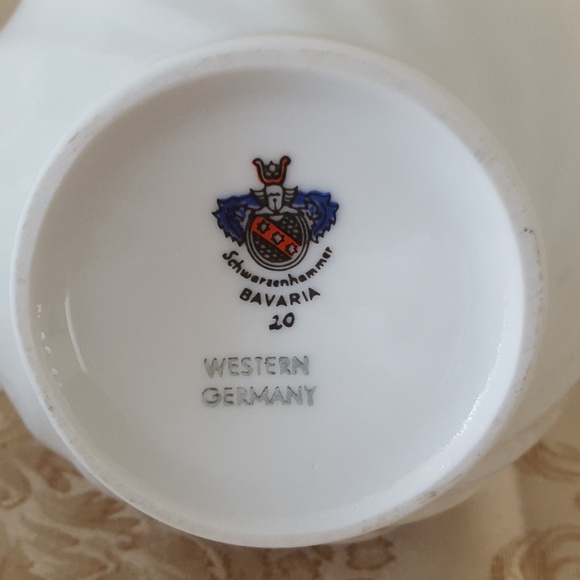 Schwarzenhammer Bavaria Porcelain Coffee Set - Picture 3 of 7